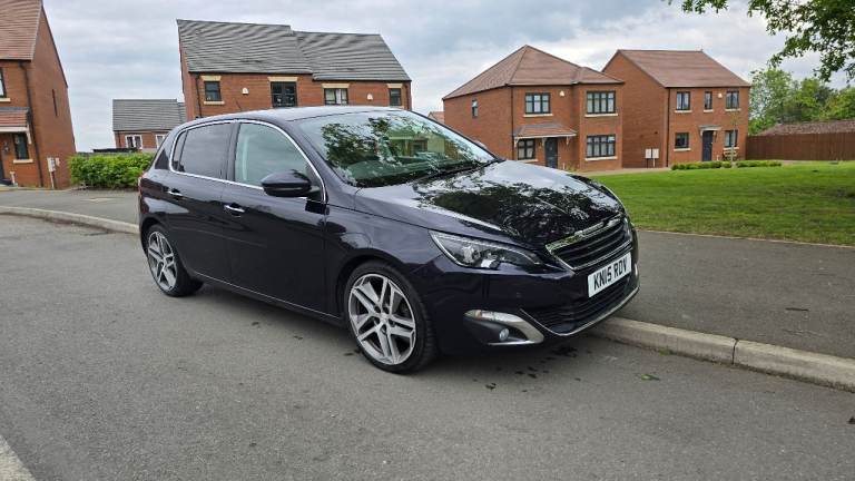 Peugeot, 308 Feline , Hatchback, 2015, Manual, 1560 (cc), 5 doors