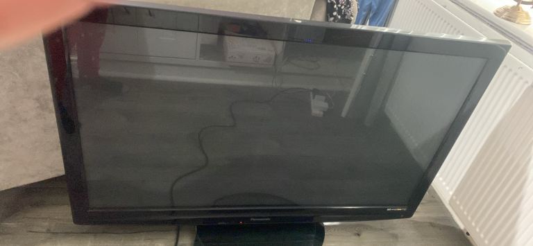 Panasonic 50-inch Plasma TV – Full HD, Good Condition