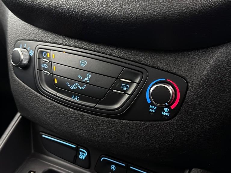 2020 Ford Transit Courier 1.5 TDCi Limited L1 Euro 6 5dr PANEL VAN Diesel Manual