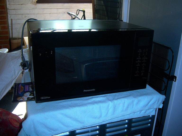 Panasonic Convection/Grill/Microwave Oven                                   