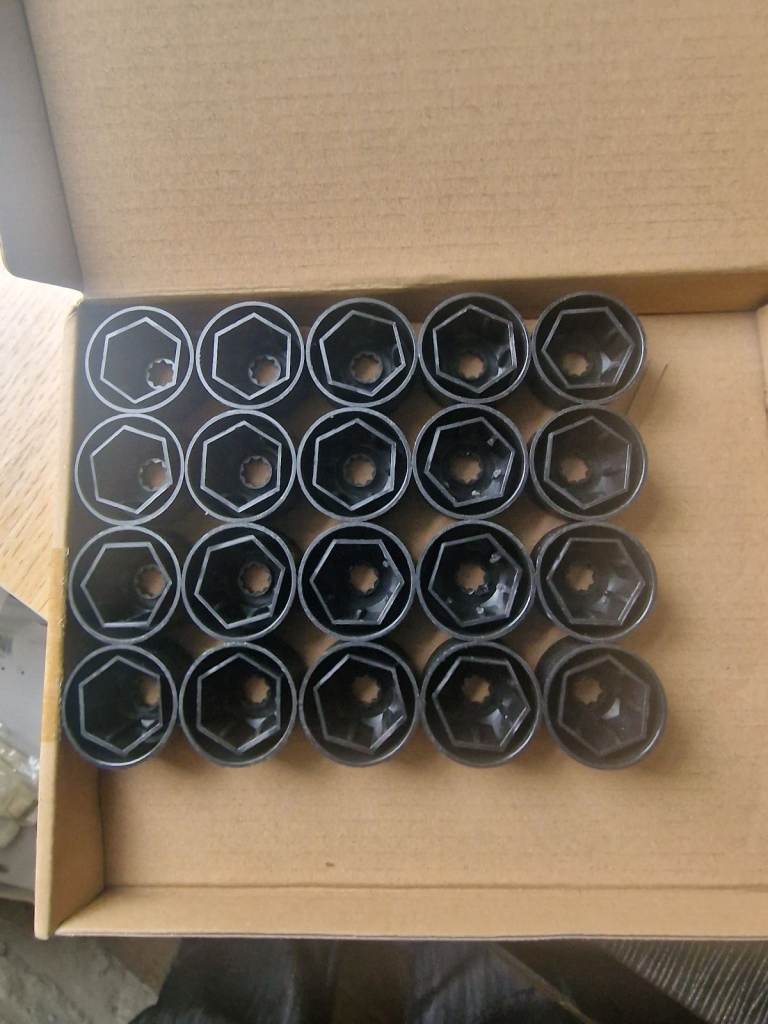 Vw wheel nut covers