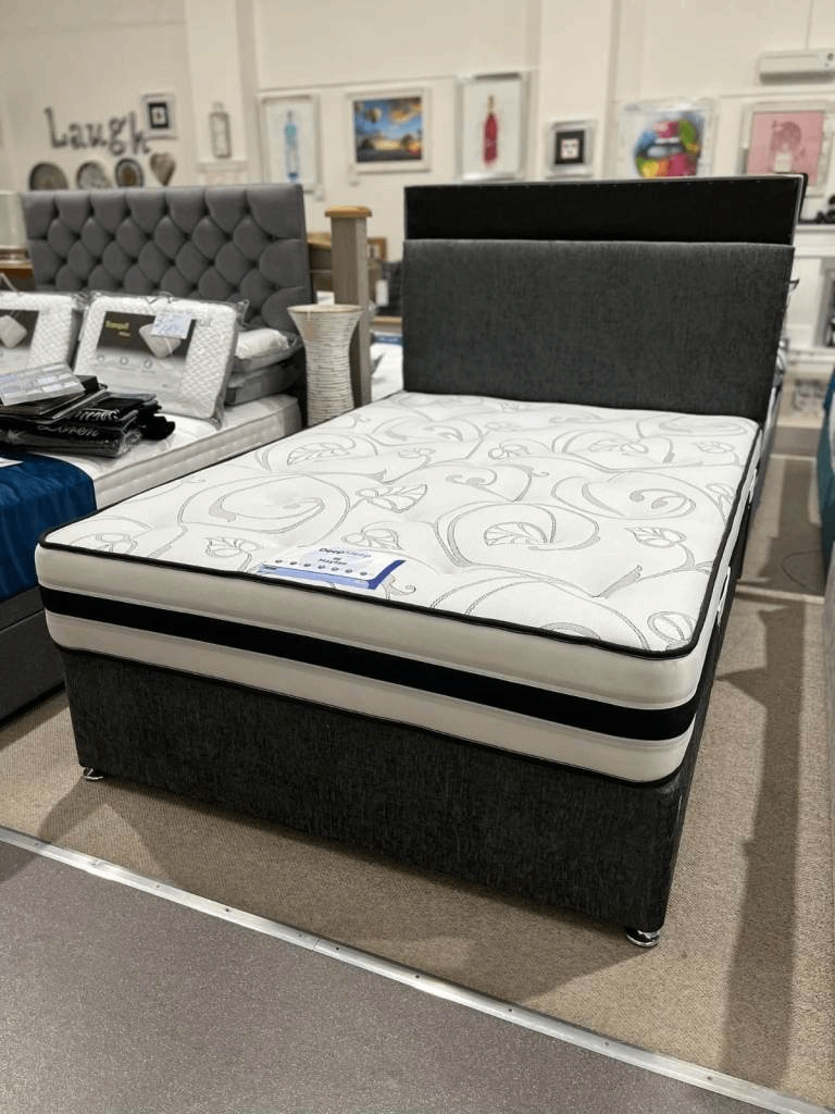 4ft Small Double DIVAN Base With Mattress Brand New FREE DELIVERY Order Now 5% Flat OFF 🚛🚚