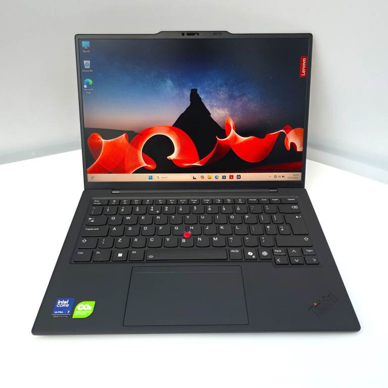 Lenovo ThinkPad  X1 Carbon Gen 13 Ultra7 16GB DDR5 512GB FHD+ AI Warranty Laptop