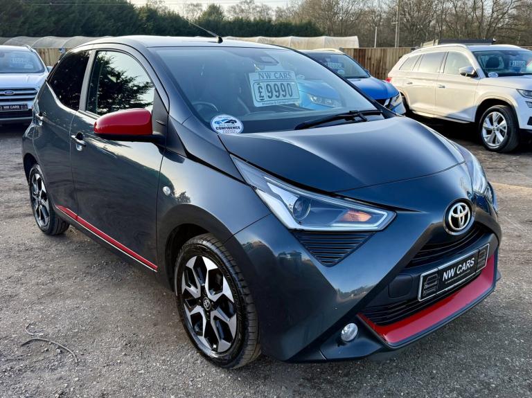 TOYOTA AYGO 1.0 VVT-i x-trend 2021