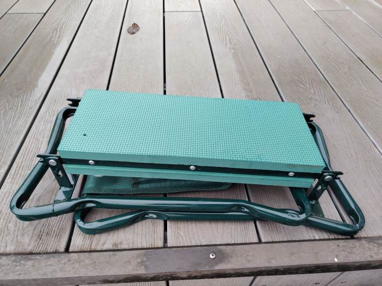 image for Garden kneeling /seat