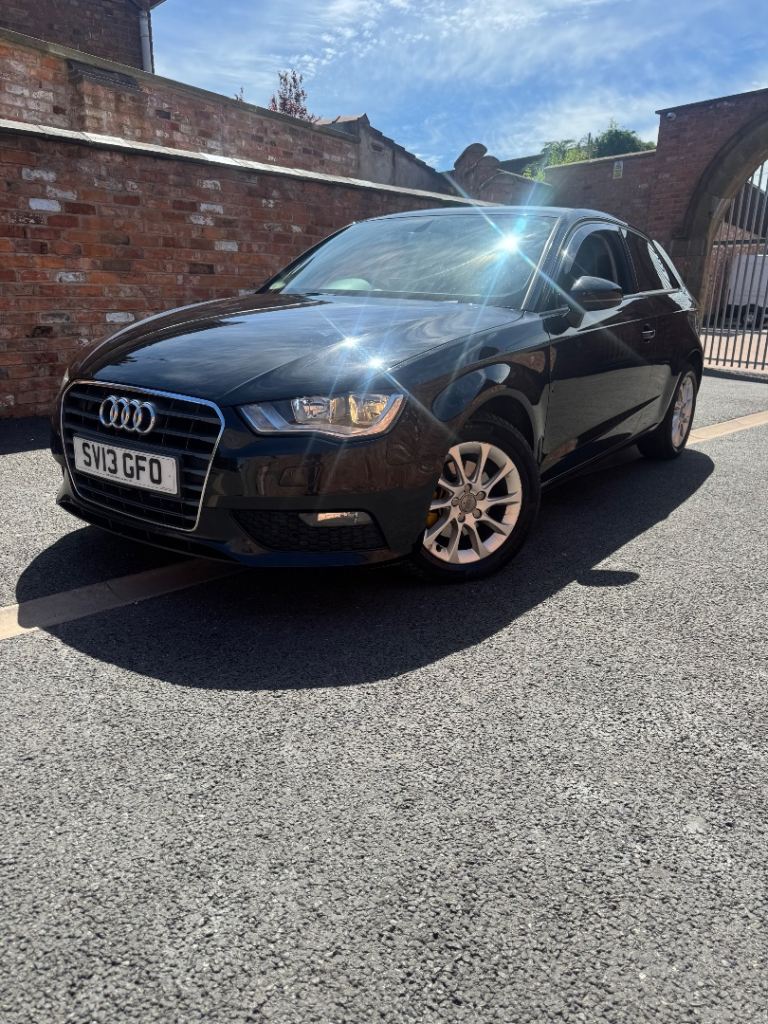 Audi, A3, Hatchback, 2013, Manual, 1598 (cc), 3 doors