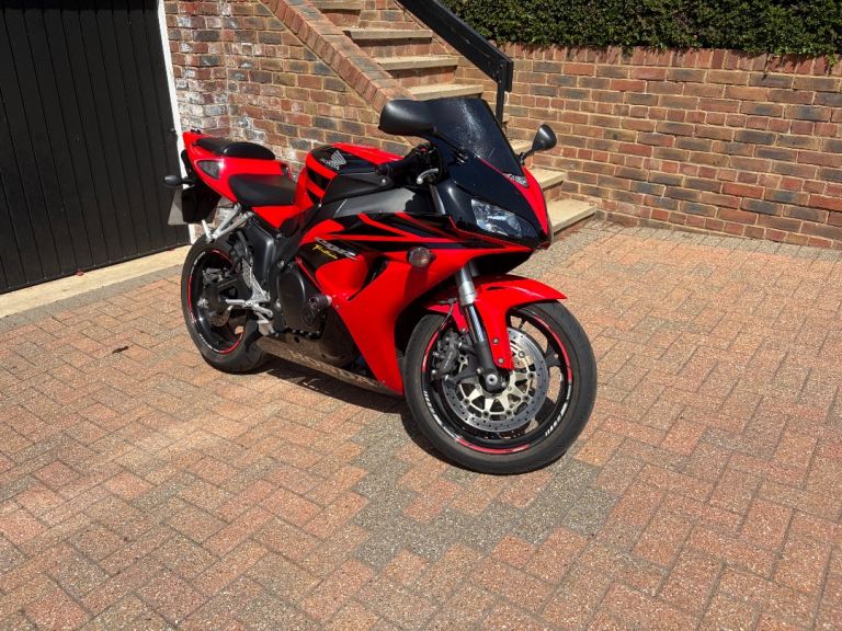 2006 Honda CBR1000RR Fireblade 
