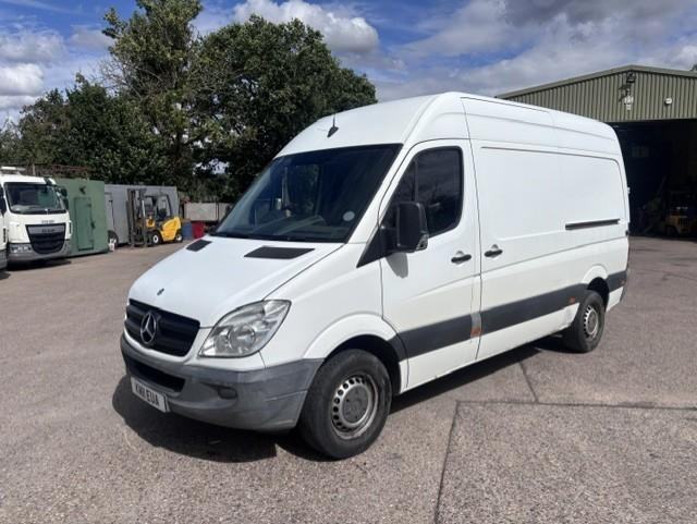 2011 (11) MERCEDES BENZ SPRINTER 313 CDI MWB 