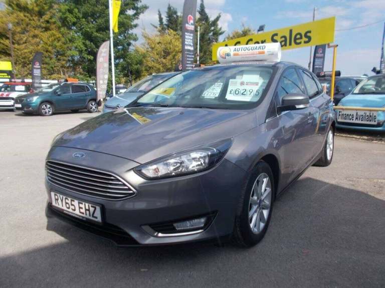 2016 Ford Focus 1.0 EcoBoost 125 Titanium 5dr HATCHBACK PETROL Manual