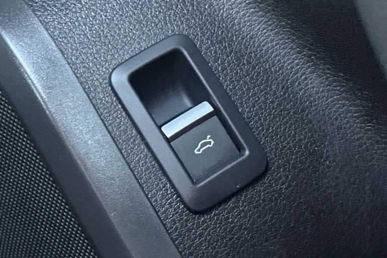 2018 Audi Q5 40 TDI Quattro S Line 5dr S Tronic ESTATE DIESEL Automatic