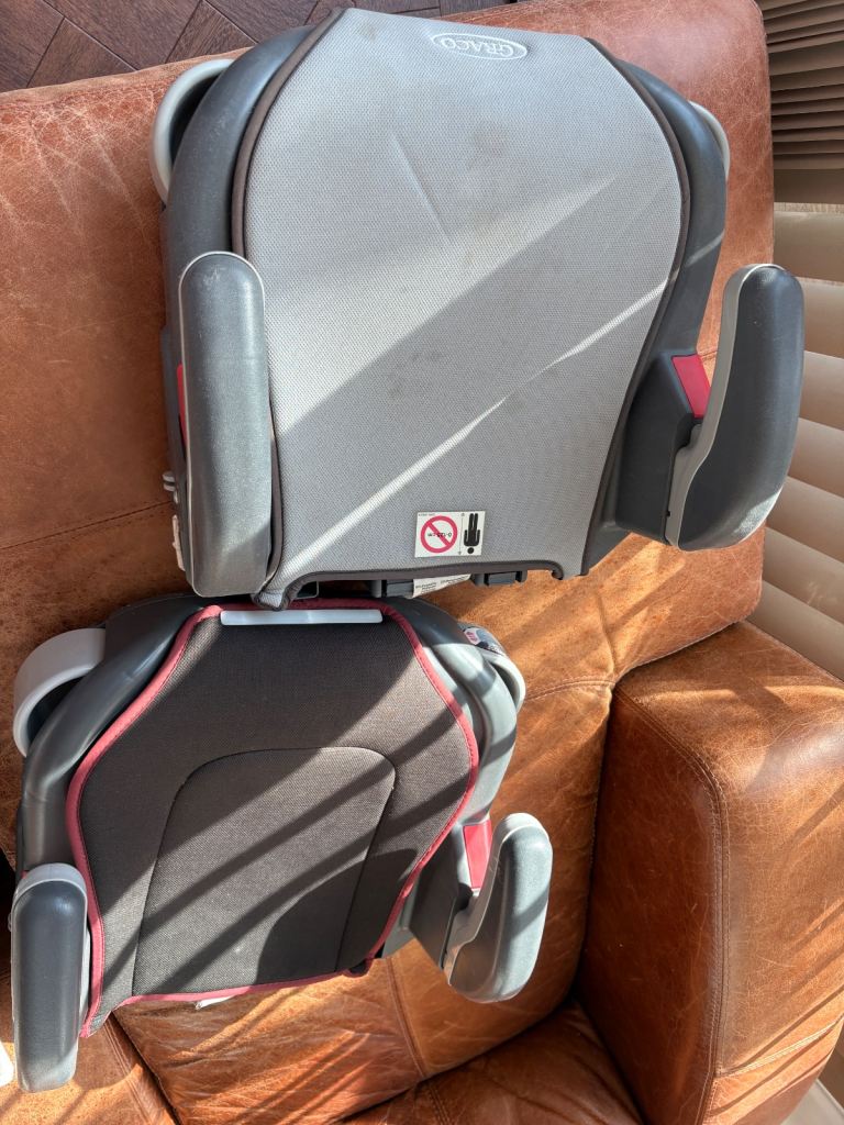 Graco backless car seat boosters x2 
