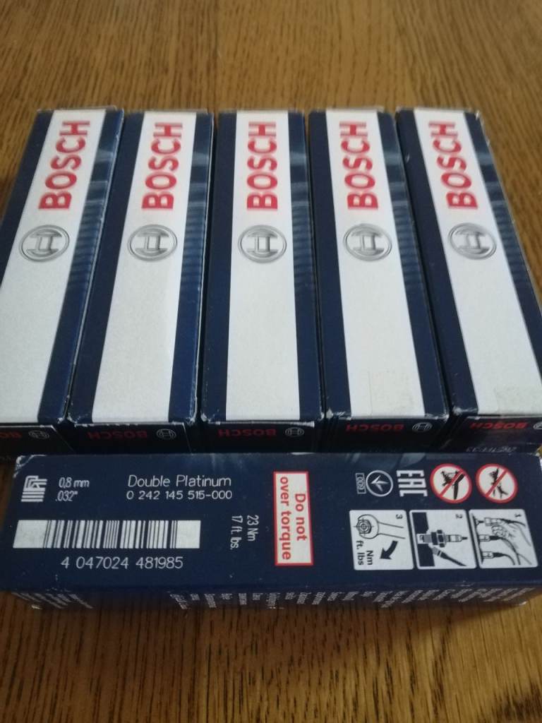 Bosch spark plugs, 6 of, Double Platinum, brand new