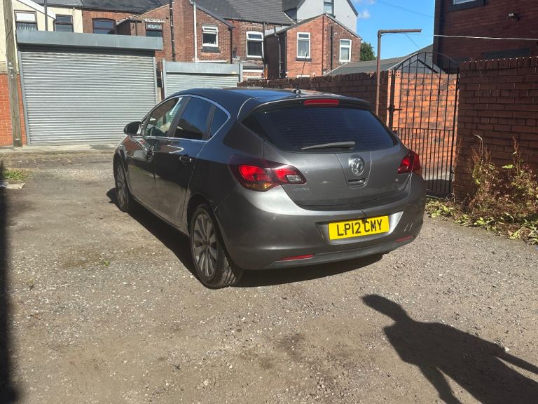 Vauxhall, ASTRA, Hatchback, 2012, Manual, 1598 (cc), 5 doors