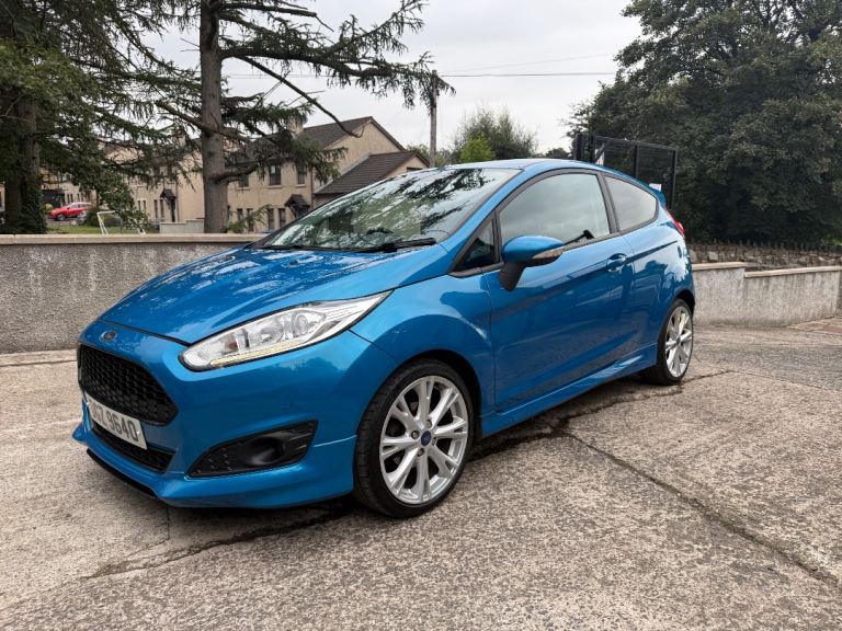 Ford, FIESTA, Hatchback, 2016, Manual, 1498 (cc), 3 doors