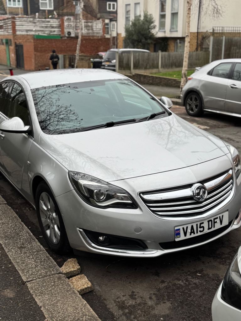 Vauxhall, INSIGNIA, Hatchback, 2015, Manual, 1956 (cc), 5 doors