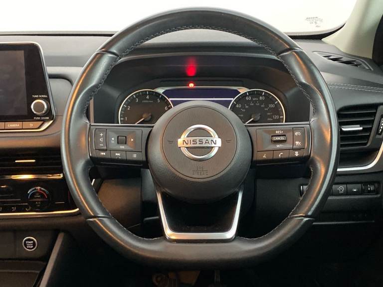 2022 Nissan Qashqai 1.3 DiG-T MH Acenta Premium 5dr Crossover/SUV PETROL Manual