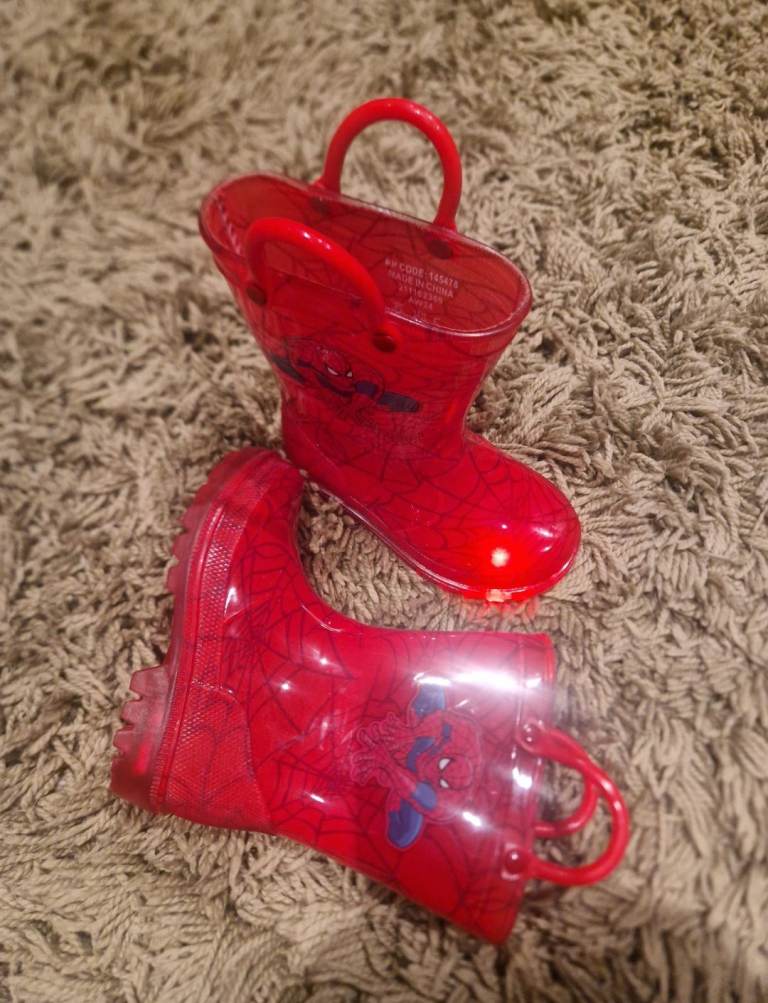 Toddler Spiderman light-up wellies - Size 23