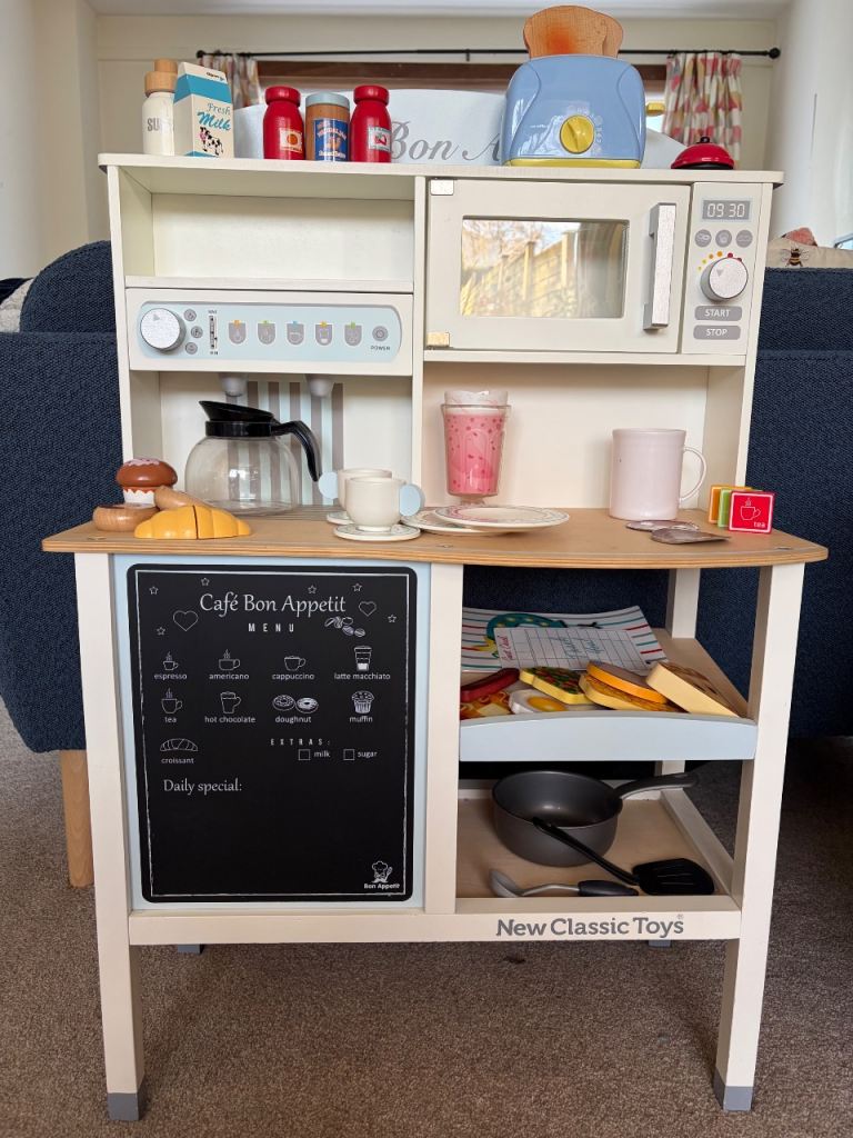 Toy Cafe and Accessories 