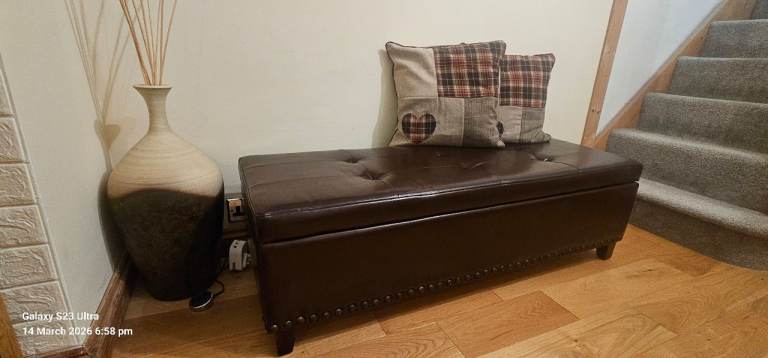 Storage Pouf  Stool  Ottoman End Bed  Multi-Purpose Shoe Changing Stool