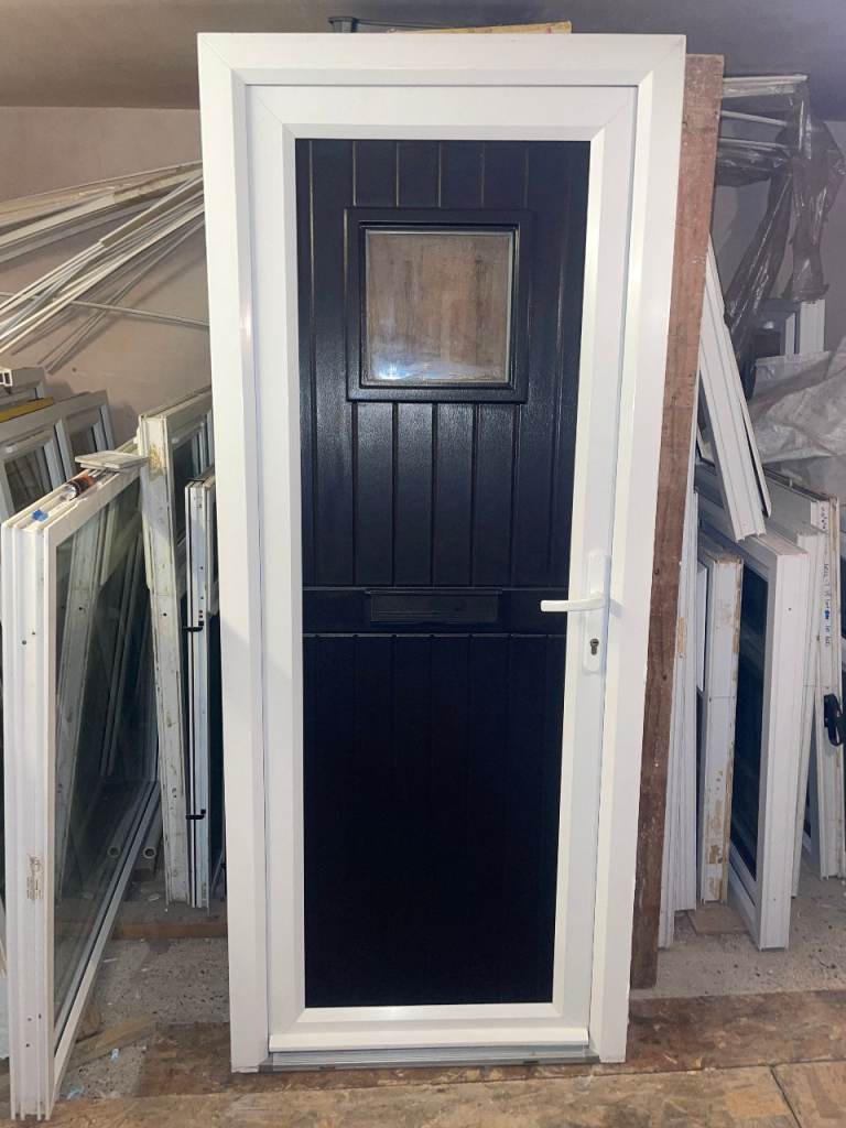 UPVC DOOR 199.5 x 83 cm - BEAUTIFUL UPVC DOUBLE GLAZED DOOR  - COTTAGE STYLE (REF: DX258)
