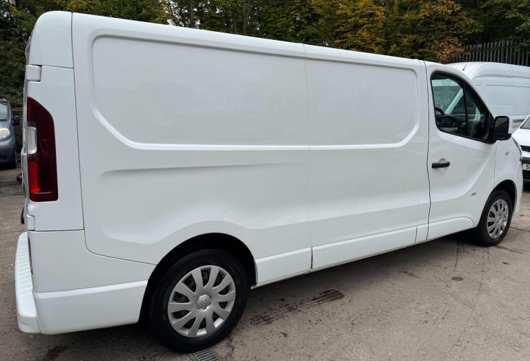 2018 Vauxhall Vivaro 1.6 CDTi 2900 Sportive Panel Van 5dr Diesel Manual L2 H1 Euro 6 (120 ps) PAN...