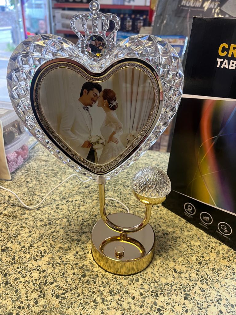 LED heart picture frame lamp