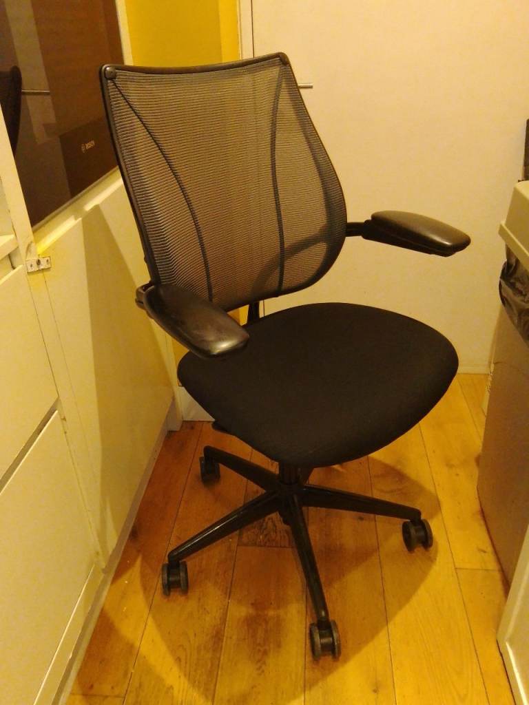 Humanscale Liberty ergonomic mesh office chair excellent central London bargain 