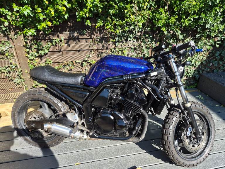 Yamaha, FZS, 2001, 599 (cc)