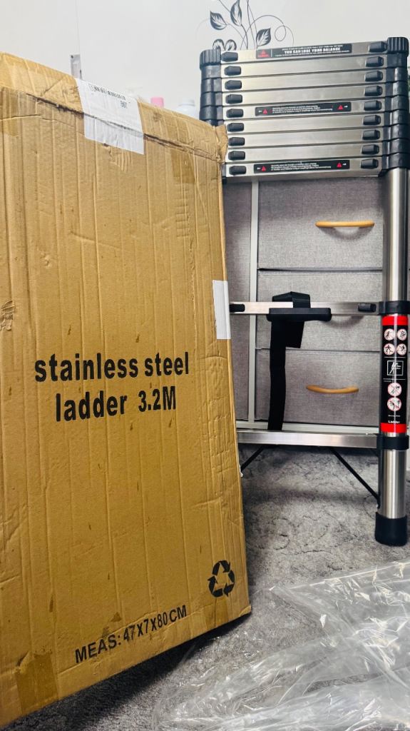 Telescopic ladder 3.2m length 