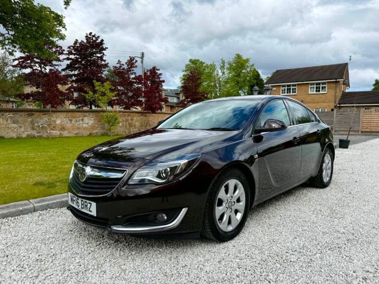 Vauxhall, INSIGNIA, Hatchback, 2016, Manual, 1364 (cc), 5 doors