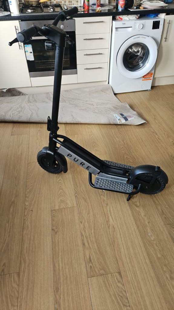 Pure Escape Pro plus, electric scooter 