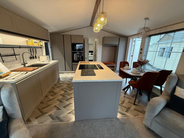 2026 WILLERBY VOGUE CLASSIQUE 42X14.5FT • BS3632 • LUXURY SINGLE-UNIT LODGE