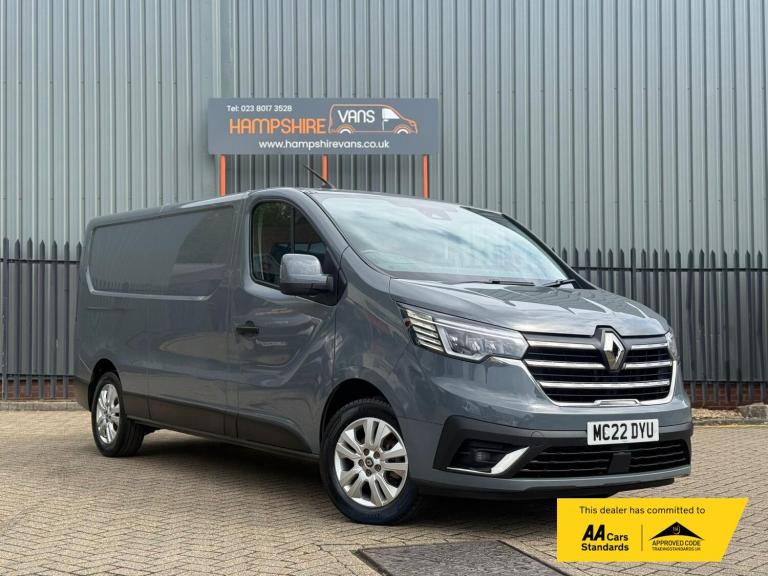 2022 Renault Trafic 2.0 dCi Blue LL30 Sport Panel Van 5dr Diesel Manual L2 H1 Euro 6 (s/s) (150 P...