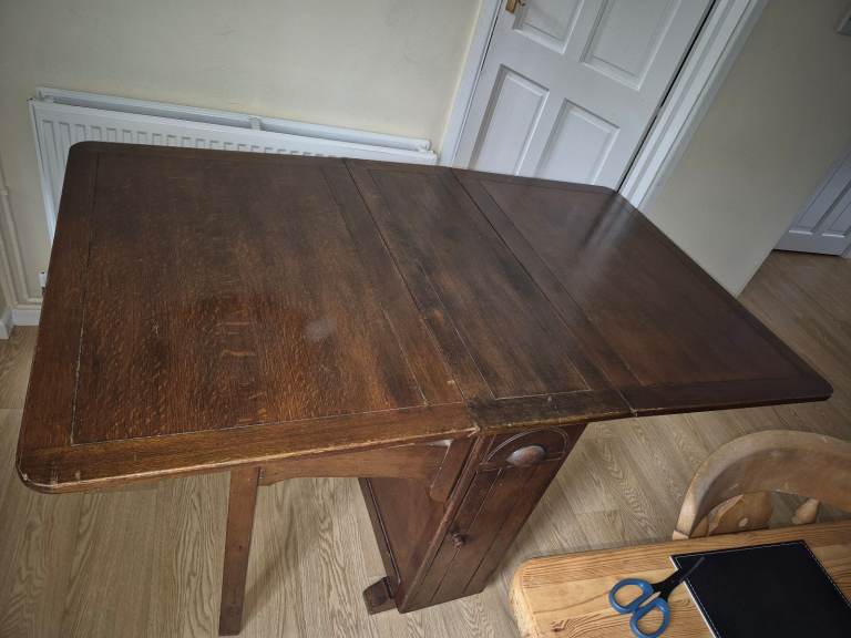 Vintage antique fold away dinning table