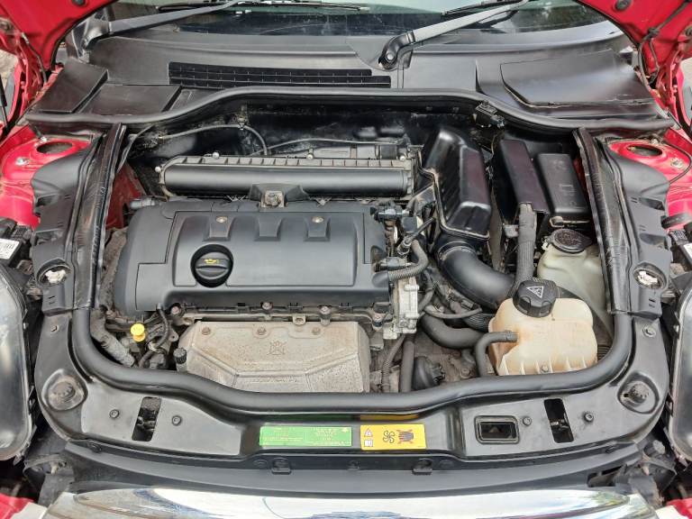 Mini, CONVERTIBLE, Convertible, 2010, Manual, 1598 (cc), 2 doors