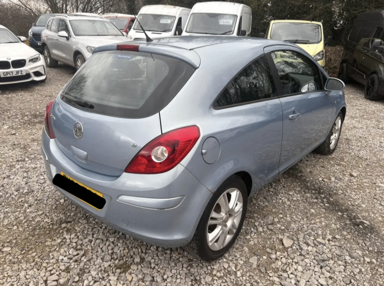 Vauxhall Corsa club 1.2 (3 door) 