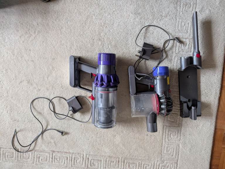 Dyson vacuum cleaner parts for spares/repair - neither work.