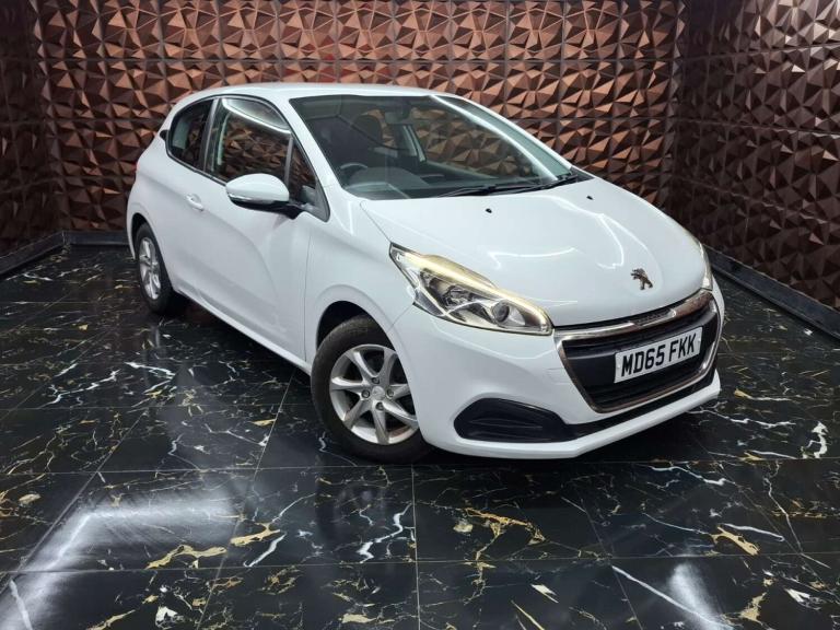 2015 Peugeot 208 1.0 PureTech Active 3dr HATCHBACK PETROL Manual