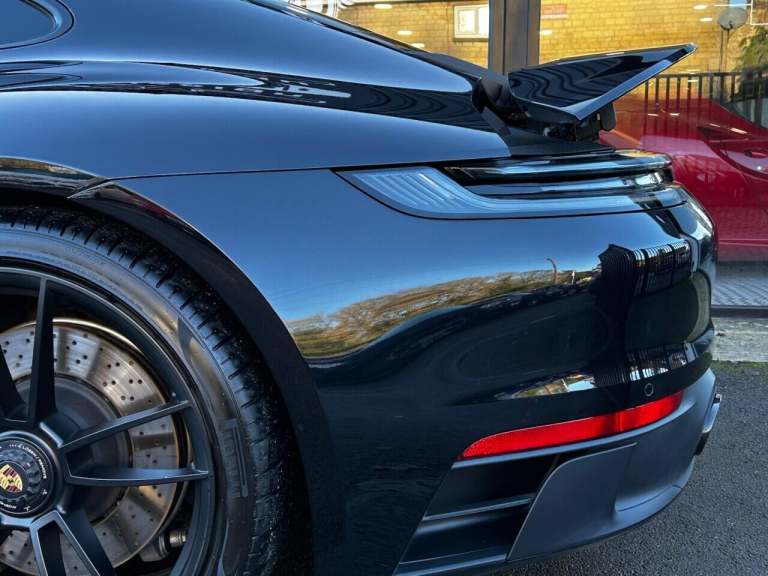 2024 Porsche 911 GTS 2dr PDK COUPE PETROL Automatic