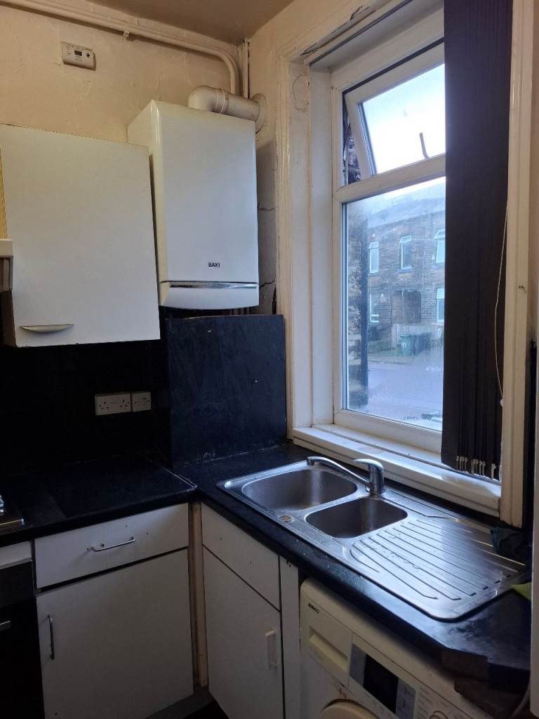 large 2 bedroom house 