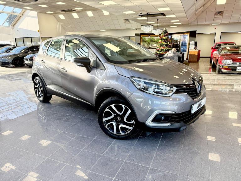 2017 Renault Captur 0.9 TCe ENERGY Dynamique Nav SUV 5dr Petrol Manual Euro 6 (s/s) (90 ps) HATCH...