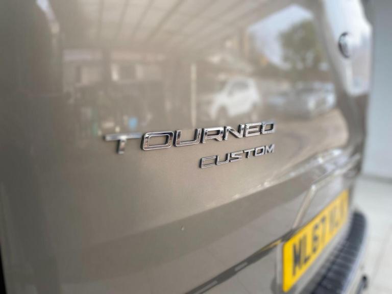 FORD TOURNEO CUSTOM 2.0 310 EcoBlue Titanium L2 Euro 6 (s/s) 5dr 2017