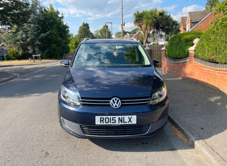 Automatic 7 seater Vw touran 2.0 tdi