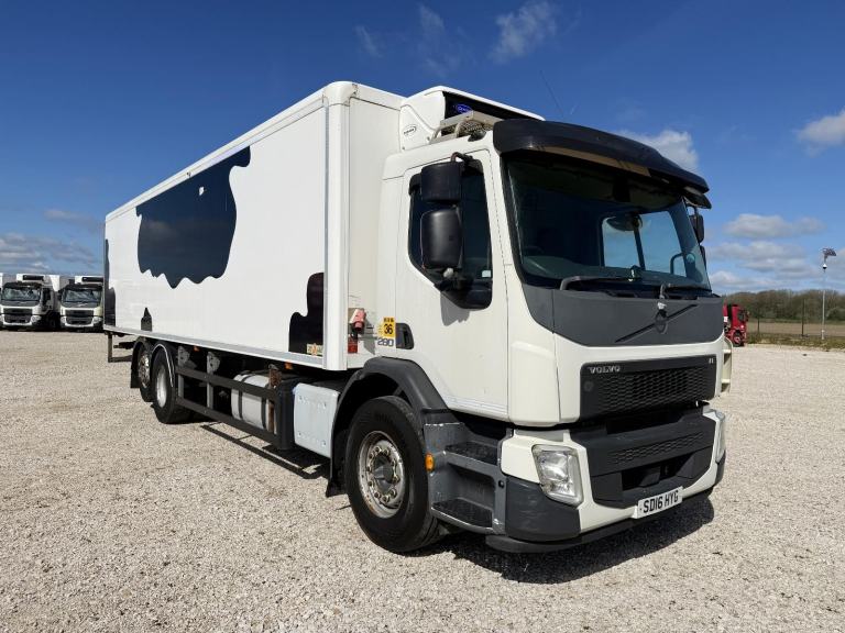 2016 VOLVO FE 280 6X2 FRIDGE