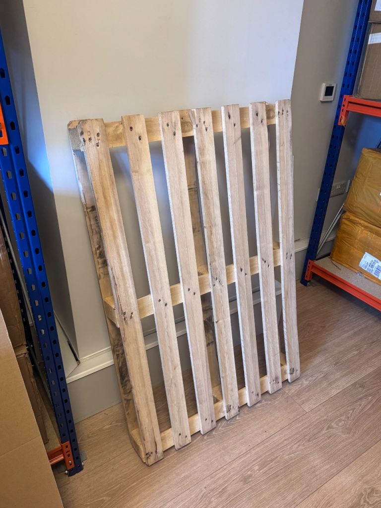 x3 wooden pallets FREE