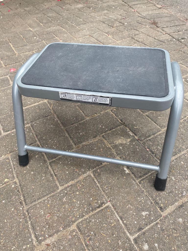 Caravan step
