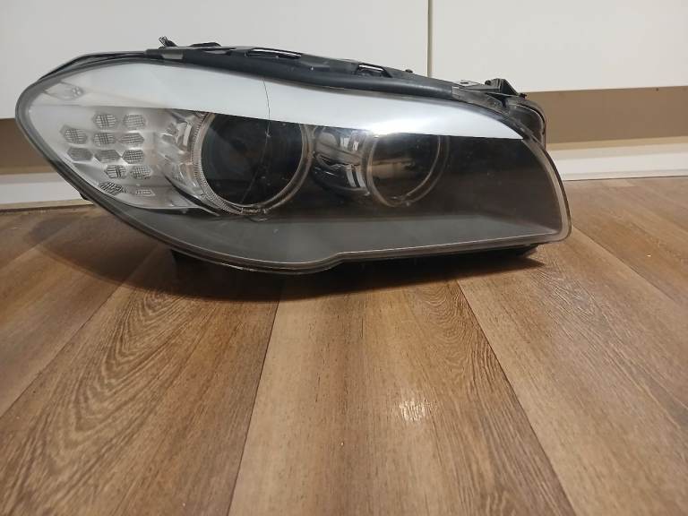 BMW 5 Series FRONT RIGHT XENON HEADLIGHT