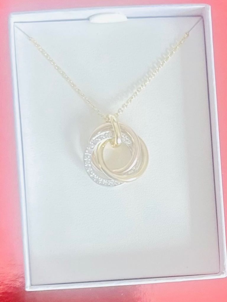 Women Russian Sparkle Pendant Necklace 
