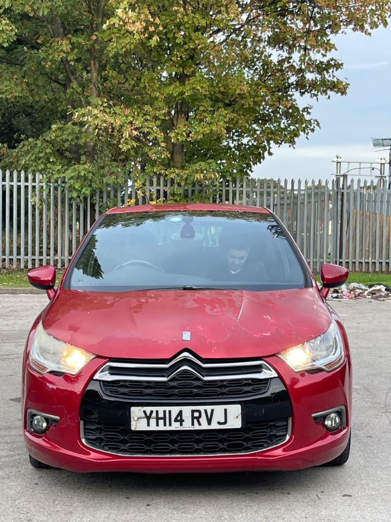 Citroen, DS4, Hatchback, 2014, Manual, 1560 (cc), 5 doors