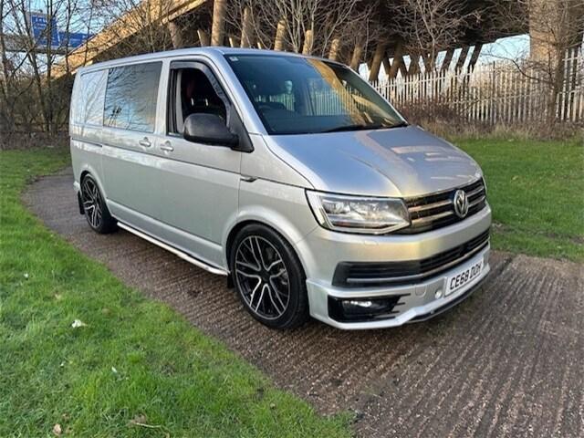 2018 Volkswagen Transporter 2.0 BiTDI BMT 204 Sportline Kombi Van DSG Combi Van Diesel Automatic